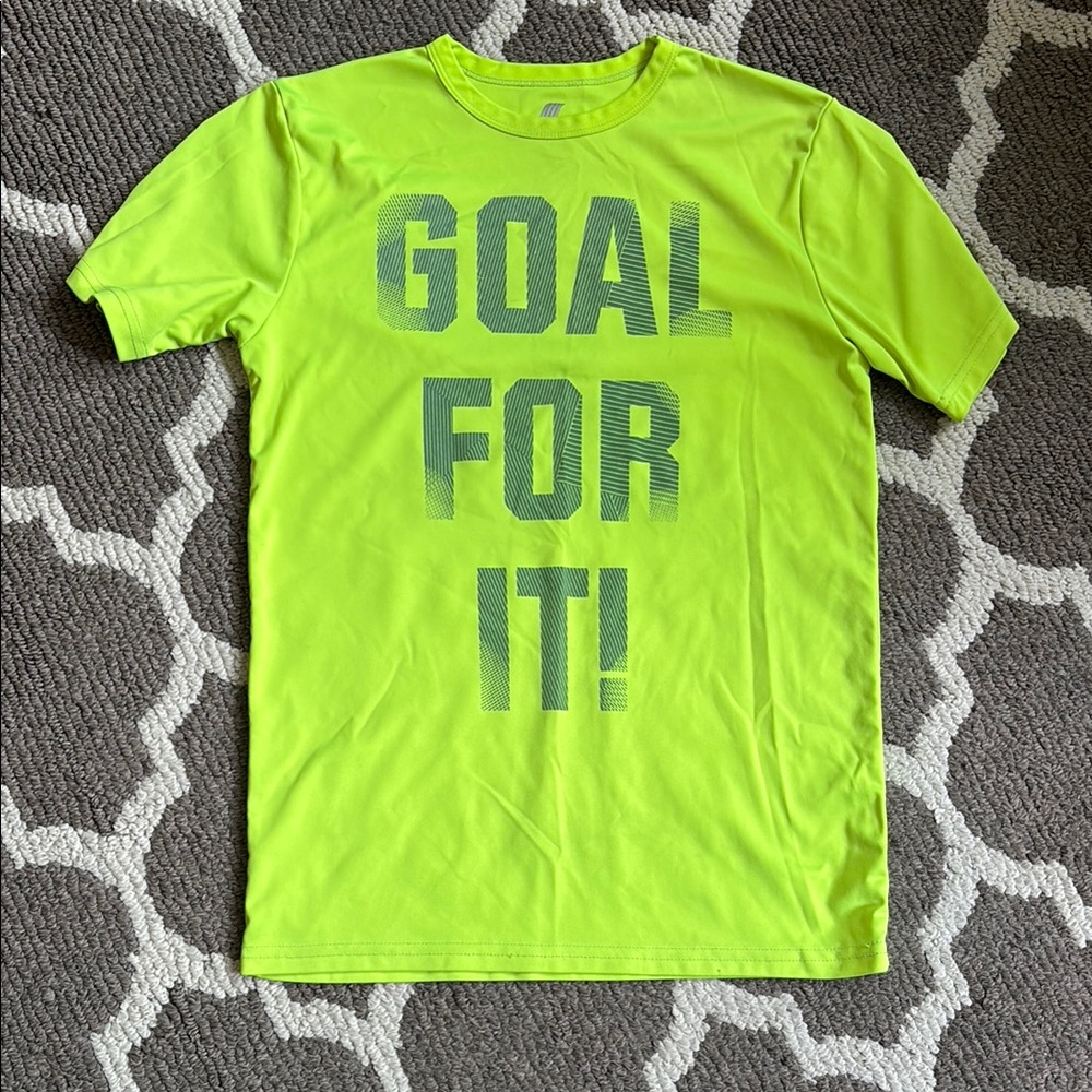 🎉5/$25🎉 Children’s Place Size 10-12 Neon Green Graphic Tee, fair condition